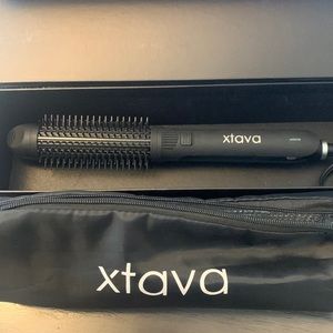 Xtava 3-in-1 Straightener a curler and Brush